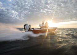 motor, popa, evinrude, outboard, e-tec, g2, 300 hp, 250 hp, 225 hp, 200 hp