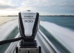 motor, popa, evinrude, outboard, e-tec, g2, 300 hp, 250 hp, 225 hp, 200 hp