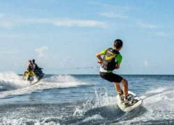 sea-doo, wake pro, 215, moto aquática, esportes, wakeboard, wakeskate, esqui, diversão na água